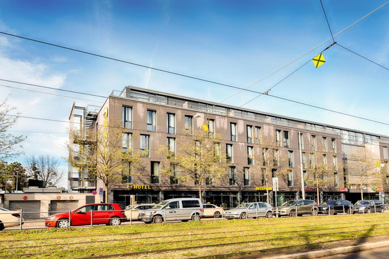 B&B Hotel Muenchen-Moosach Ngoại thất bức ảnh
